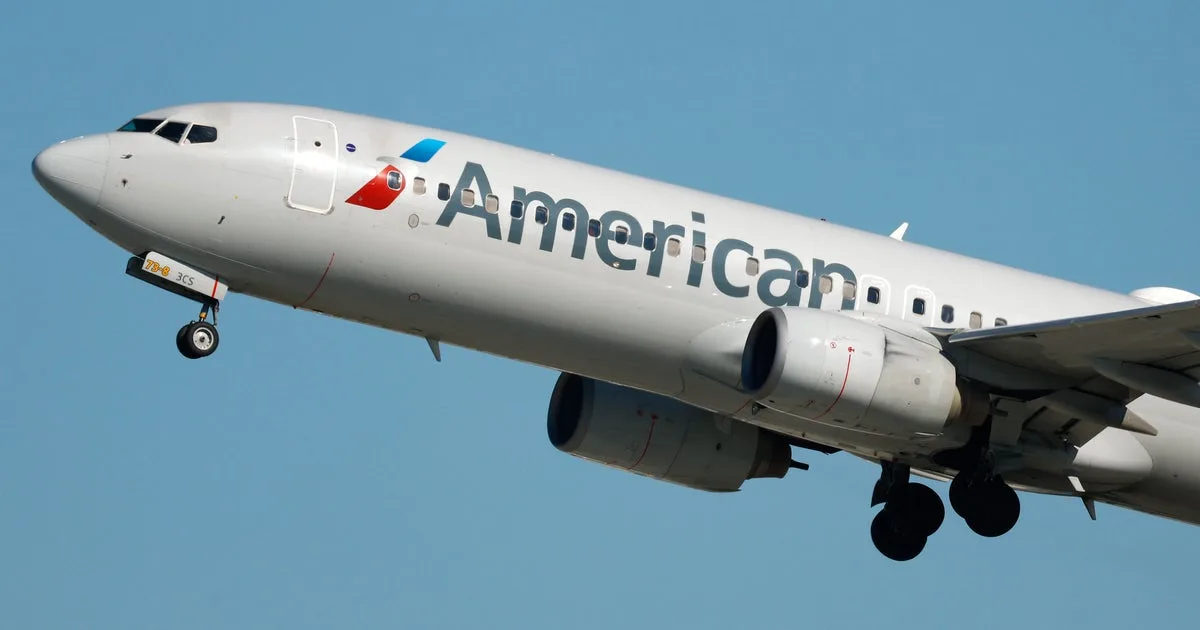 Bullet Holes Found on American Airlines Flight Between Miami and Medellín